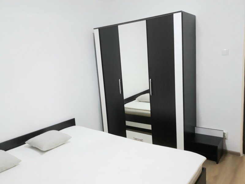 Obor, Colentina, Teiul Doamnei, stradal, 8 minute de metrou renovat mob nou